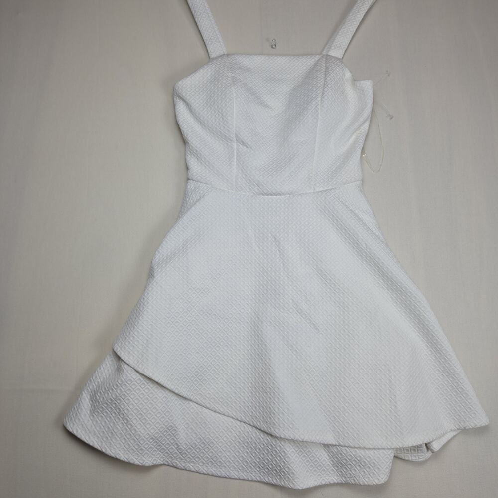 Honey and Rosie White Textured Fit & Flare Dress XS Sleeveless Party Prom Bridal